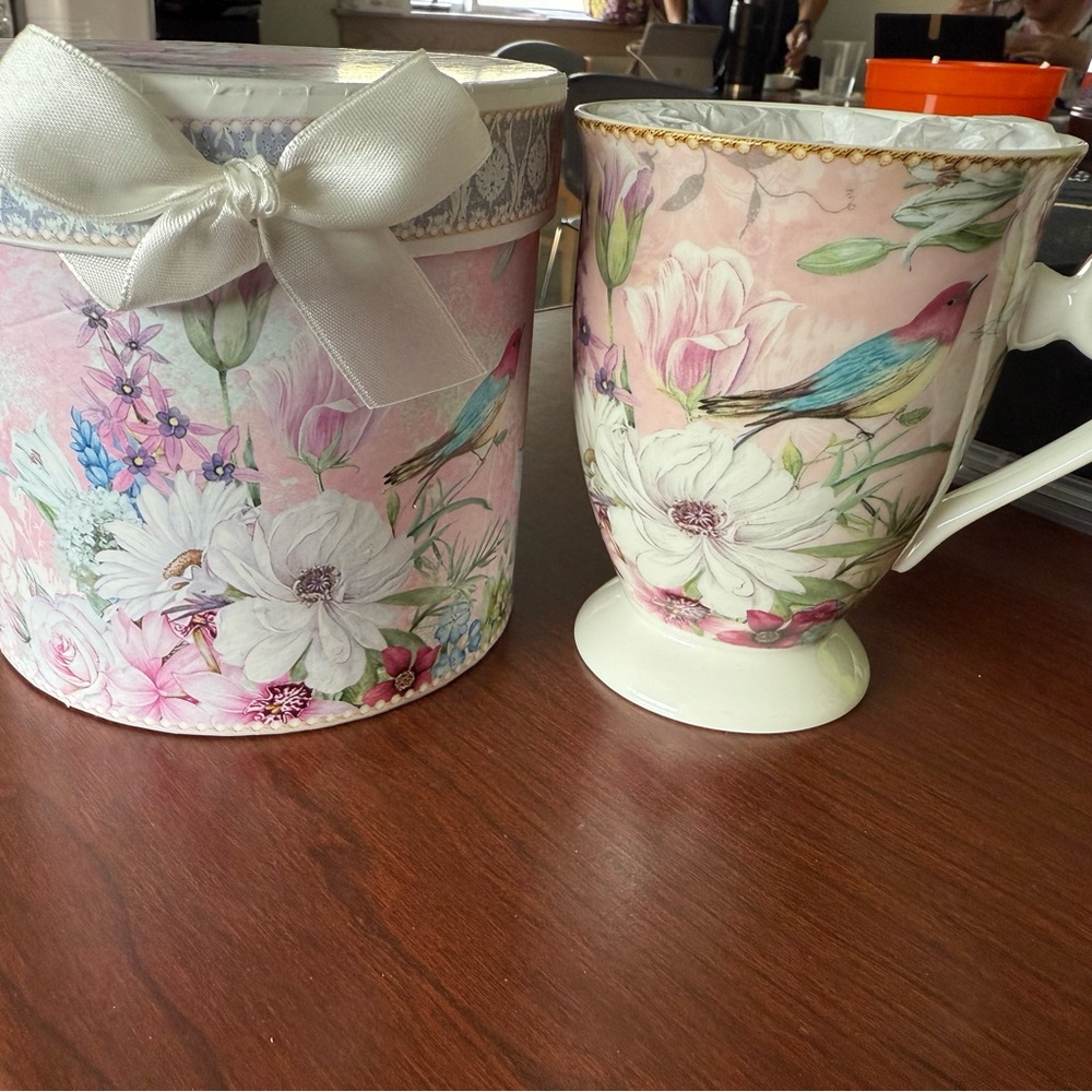 Floral Mug and Gift Box Set